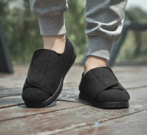 edema slippers 